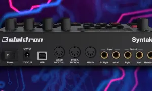 Elektron Syntakt mit Anschlüssen für Strom, USB, MIDI und Audio-Outputs. Perfekt für elektronische Musikproduktion.