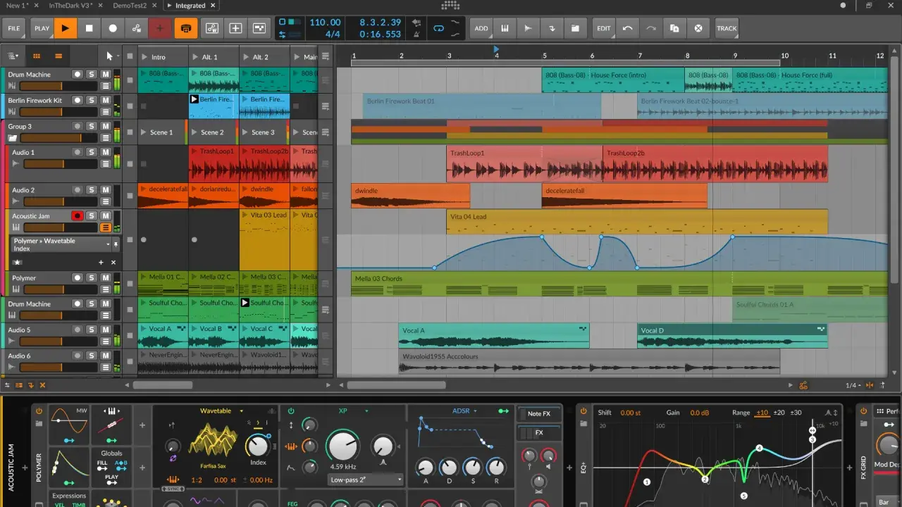 Ein **open source DAW**-Interface mit vielen Spuren, Wellenformen und Effekten.