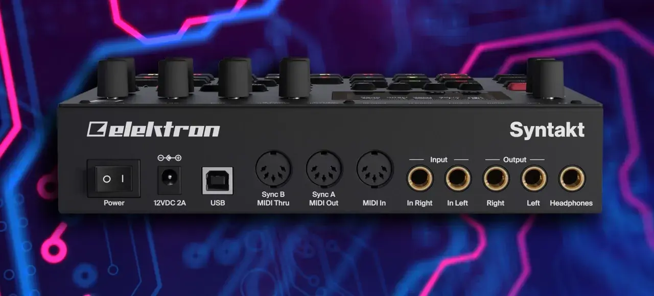 Elektron Syntakt mit Anschlüssen für Strom, USB, MIDI und Audio-Outputs. Perfekt für elektronische Musikproduktion.